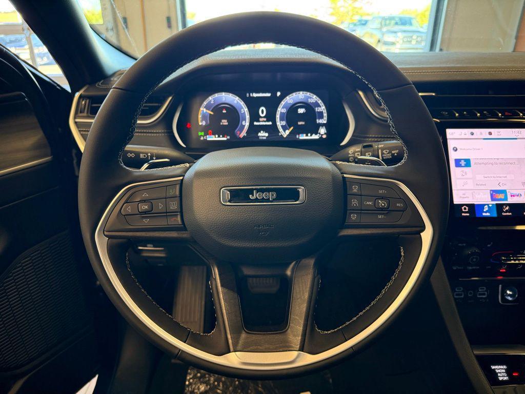 new 2025 Jeep Grand Cherokee L car, priced at $44,037