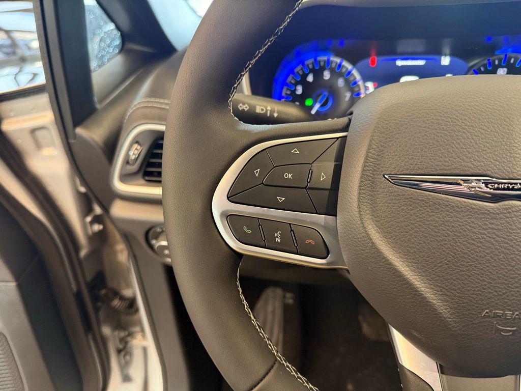 new 2026 Chrysler Pacifica car, priced at $40,284