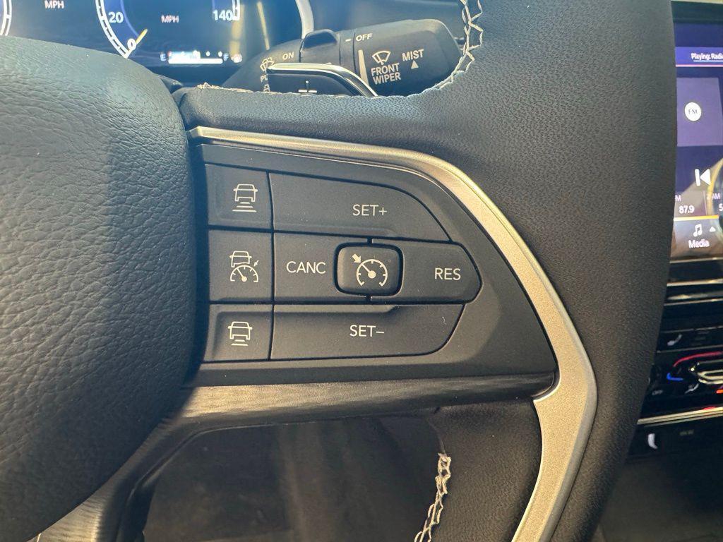 new 2025 Jeep Grand Cherokee car, priced at $35,345