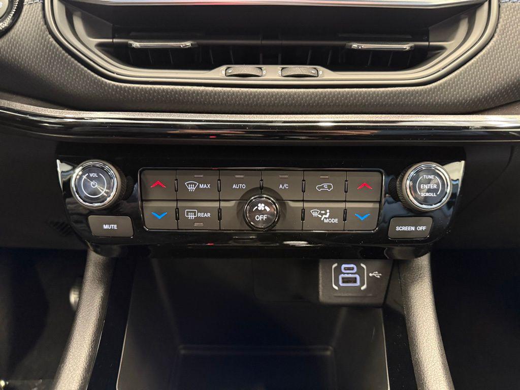 new 2026 Jeep Compass car, priced at $32,028