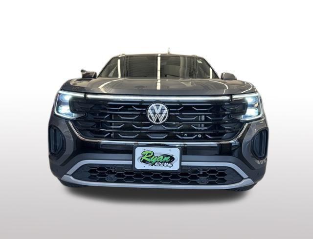 used 2025 Volkswagen Atlas Cross Sport car, priced at $31,497