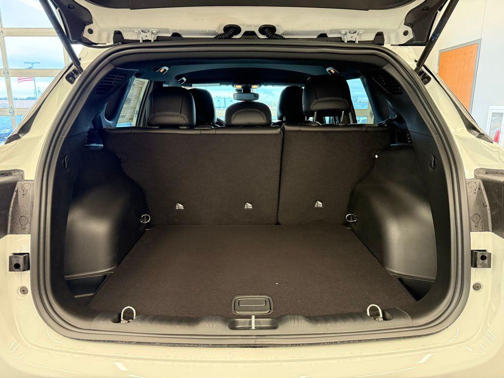 new 2026 Jeep Compass car, priced at $28,978