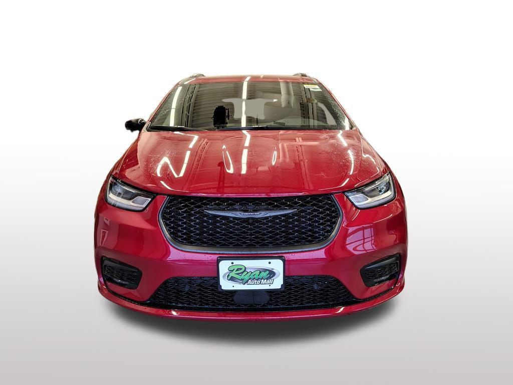 new 2026 Chrysler Pacifica car, priced at $42,987