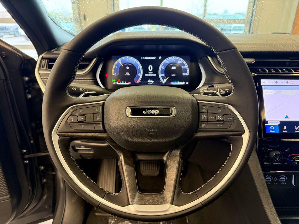 new 2025 Jeep Grand Cherokee car, priced at $49,436