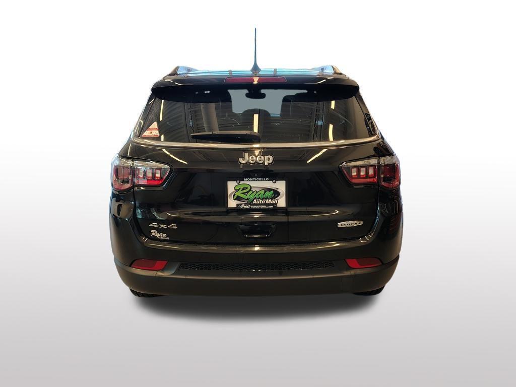 used 2022 Jeep Compass car, priced at $16,996