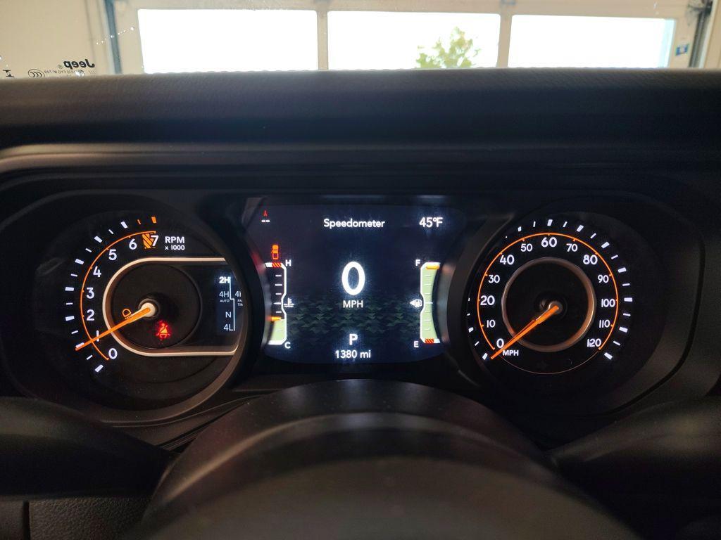new 2026 Jeep Gladiator car, priced at $52,015