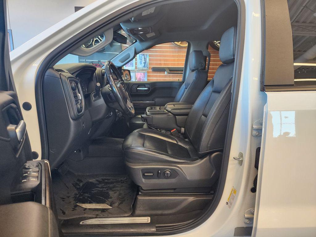 used 2021 Chevrolet Silverado 1500 car, priced at $31,996