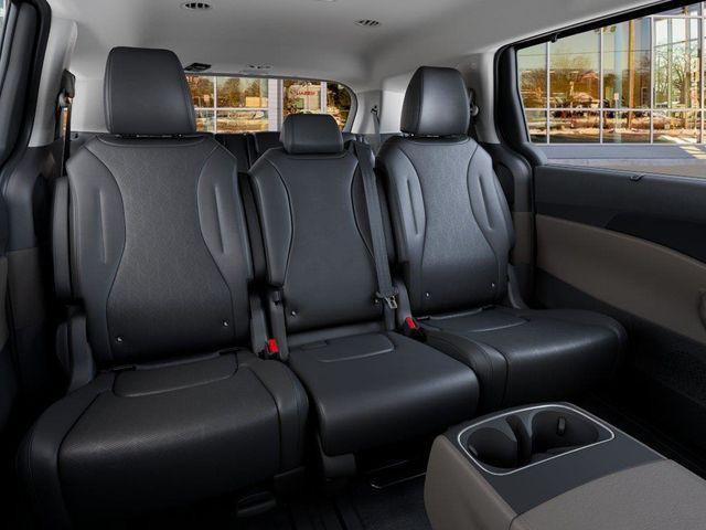 new 2026 Kia Carnival Hybrid car, priced at $46,191