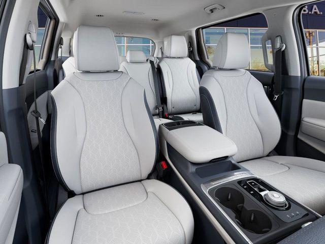 new 2026 Kia Carnival Hybrid car, priced at $44,415