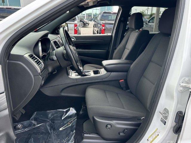 used 2021 Jeep Grand Cherokee car, priced at $15,797