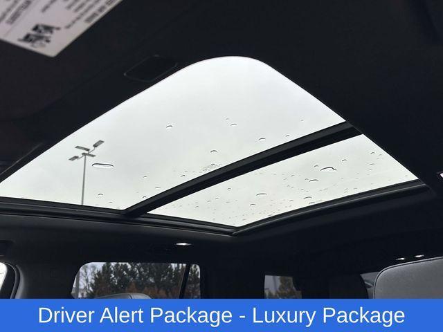 used 2022 Chevrolet Tahoe car, priced at $48,997