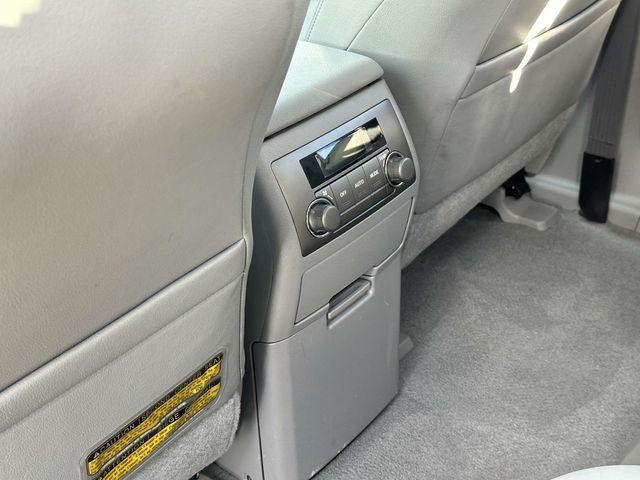 used 2009 Toyota Highlander Hybrid car, priced at $13,997
