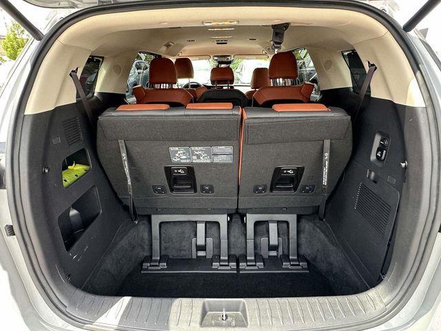 used 2024 Kia Carnival car, priced at $37,297