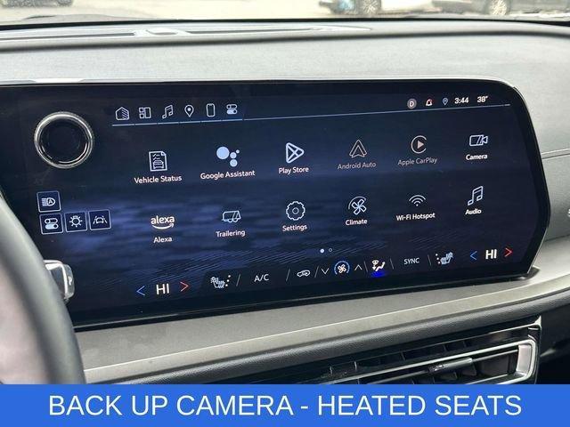 used 2025 Chevrolet Traverse car, priced at $36,497