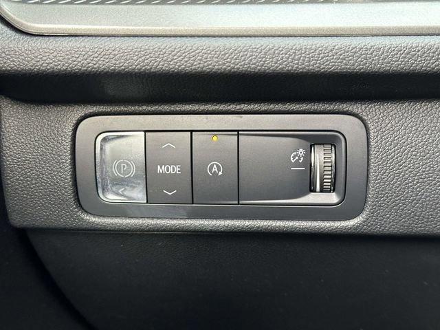 used 2025 Chevrolet Traverse car, priced at $36,497