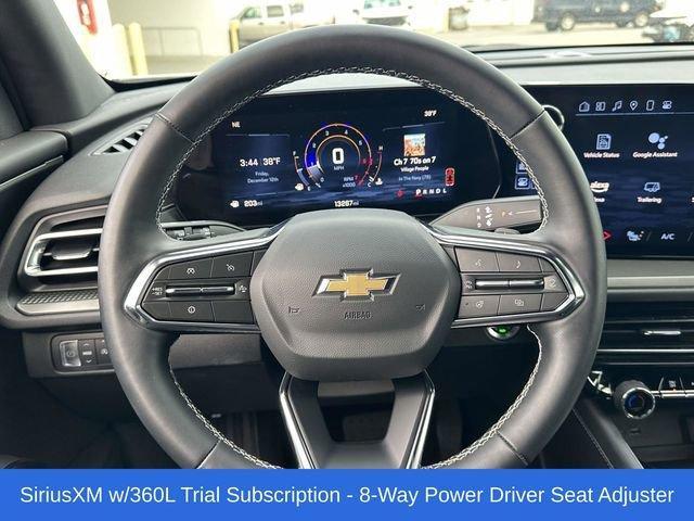 used 2025 Chevrolet Traverse car, priced at $36,497