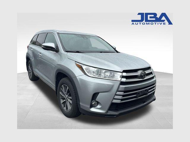 used 2017 Toyota Highlander car, priced at $21,997