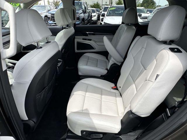 used 2024 Kia Telluride car, priced at $39,797
