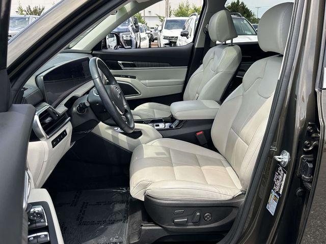 used 2024 Kia Telluride car, priced at $39,797