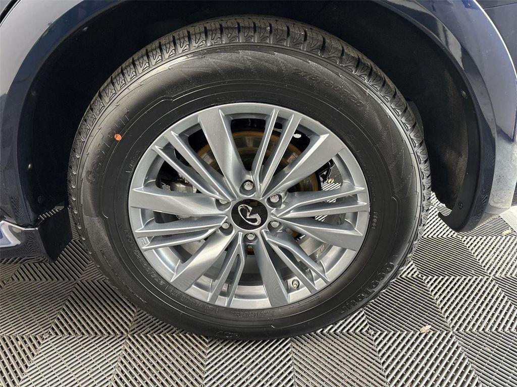 used 2024 INFINITI QX80 car, priced at $44,497