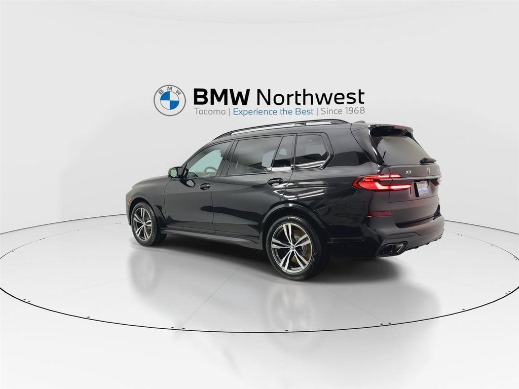 new 2026 BMW X7 car, priced at $121,465