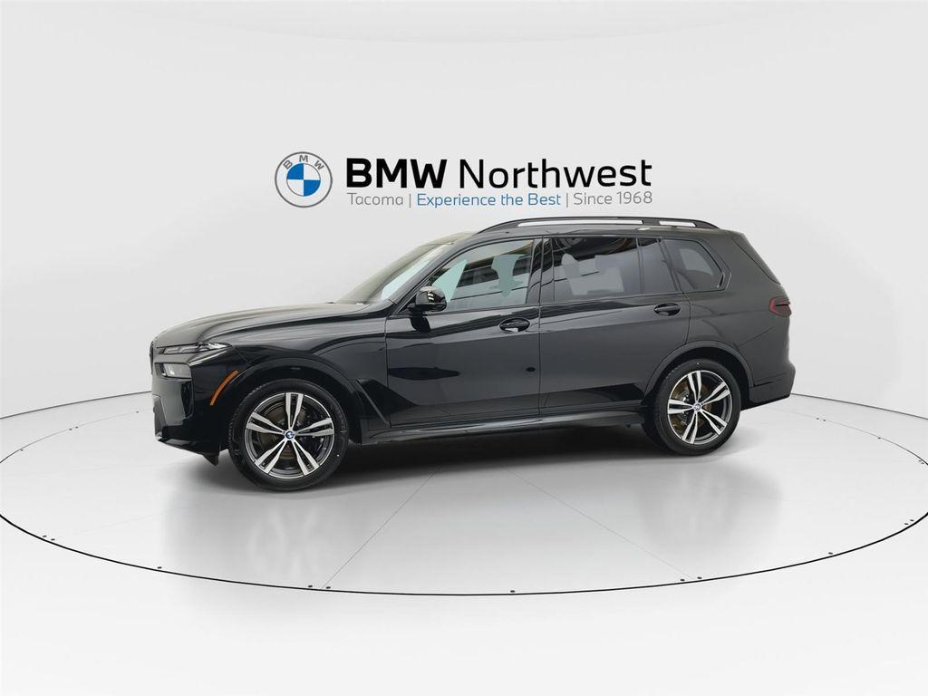 new 2026 BMW X7 car, priced at $121,465