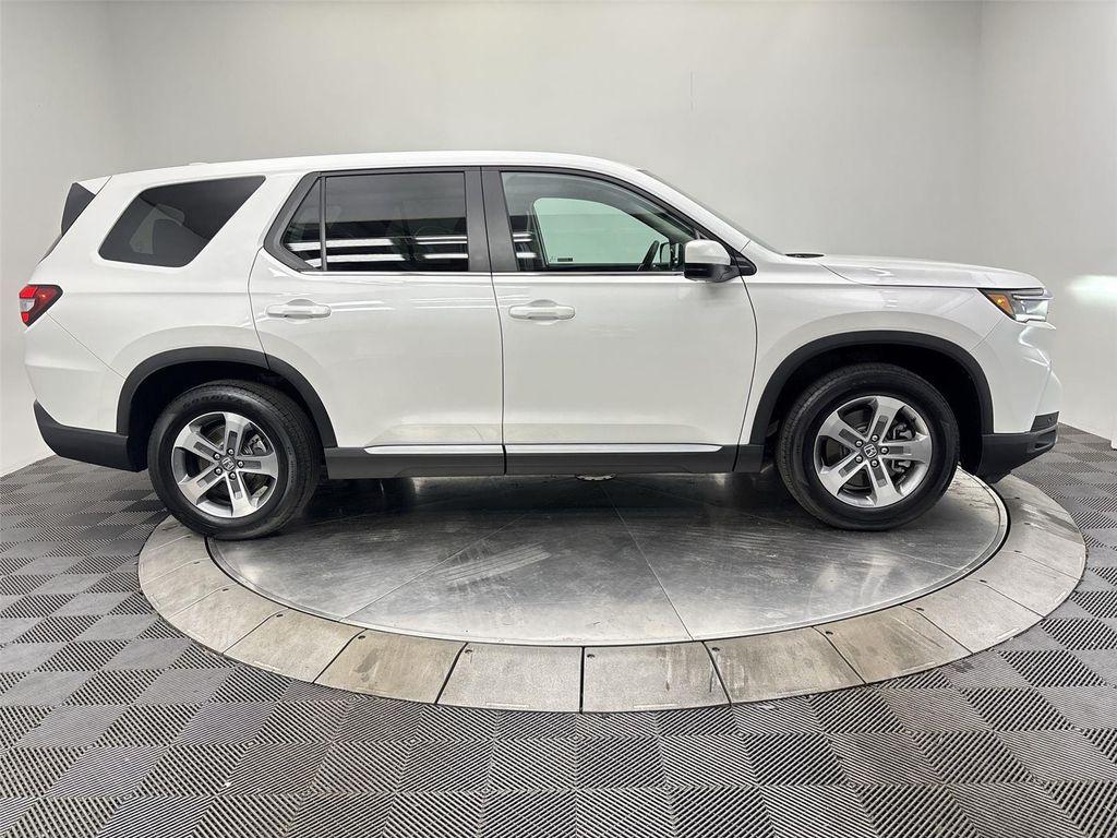 used 2024 Honda Pilot car, priced at $39,497