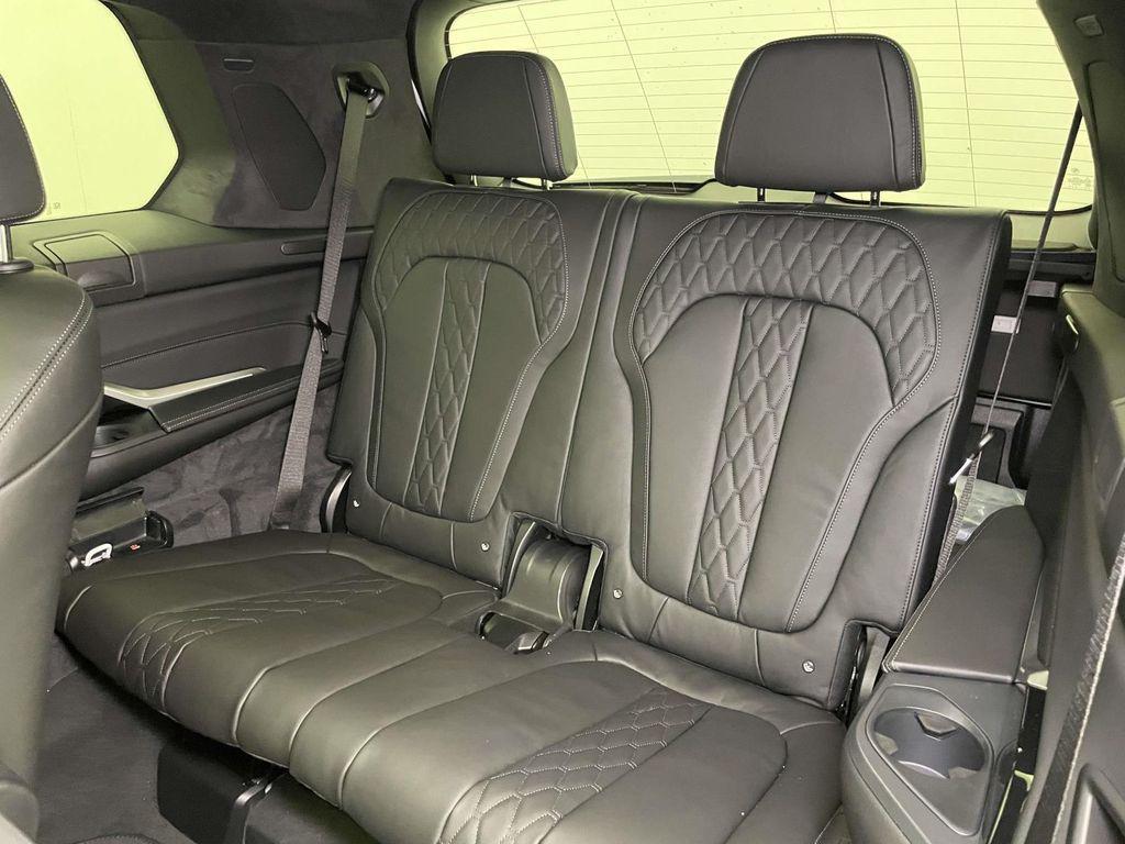new 2026 BMW X7 car, priced at $123,925