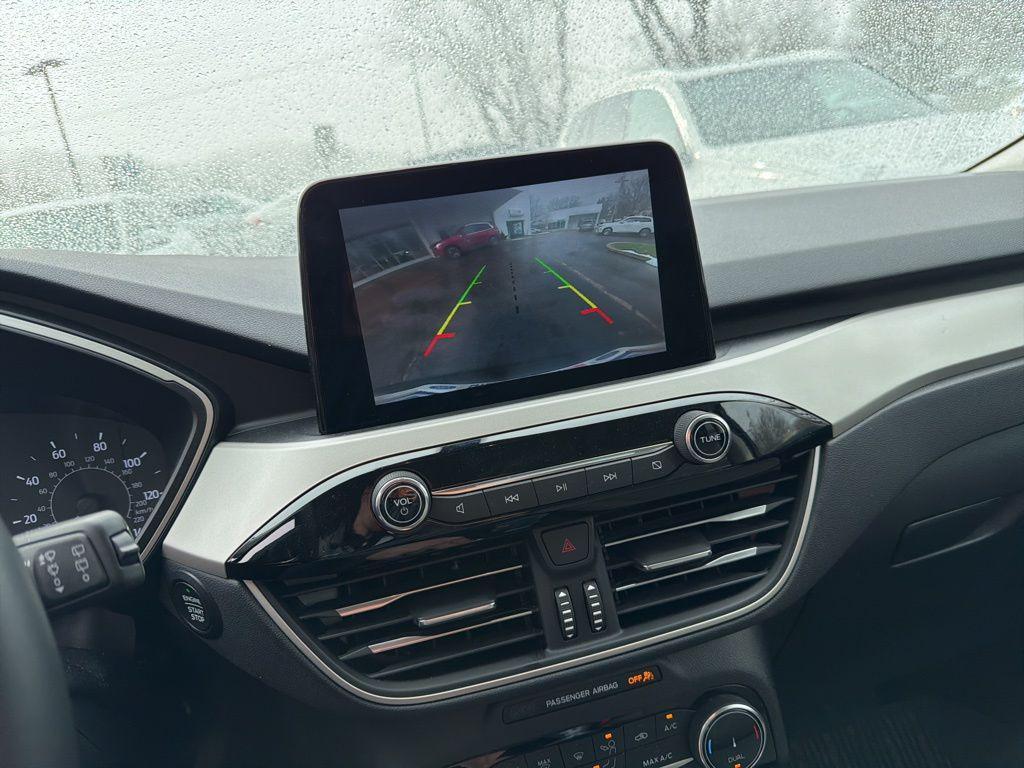 used 2022 Ford Escape car, priced at $20,000