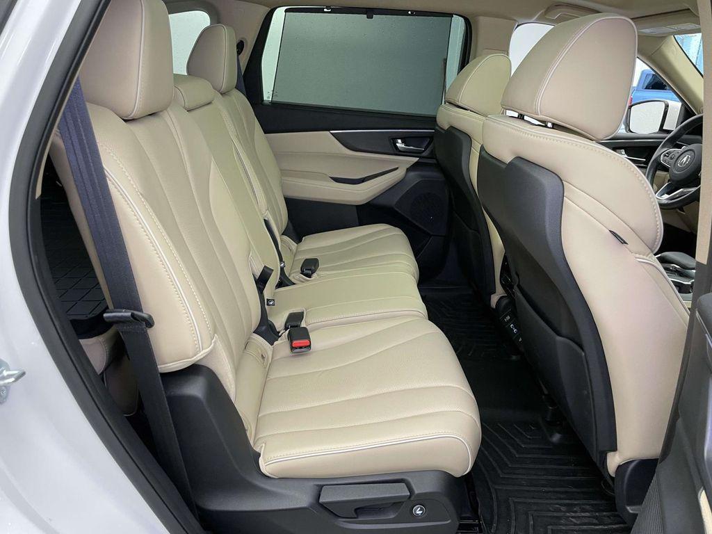 used 2023 Acura MDX car, priced at $40,000