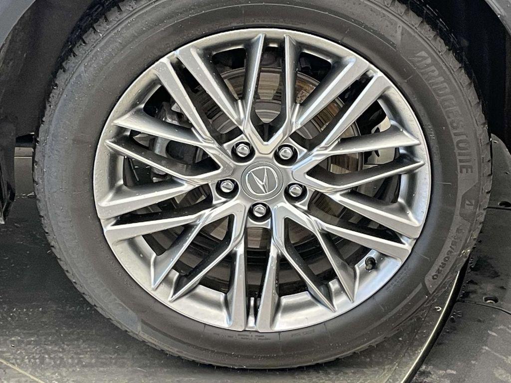 used 2023 Acura MDX car, priced at $40,000