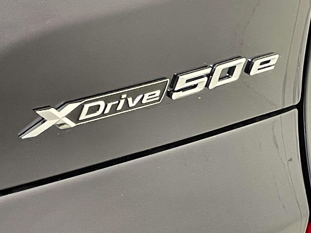 new 2026 BMW X5 PHEV car, priced at $89,275