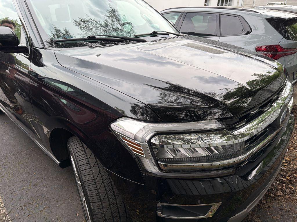 used 2022 Ford Expedition Max car, priced at $52,000