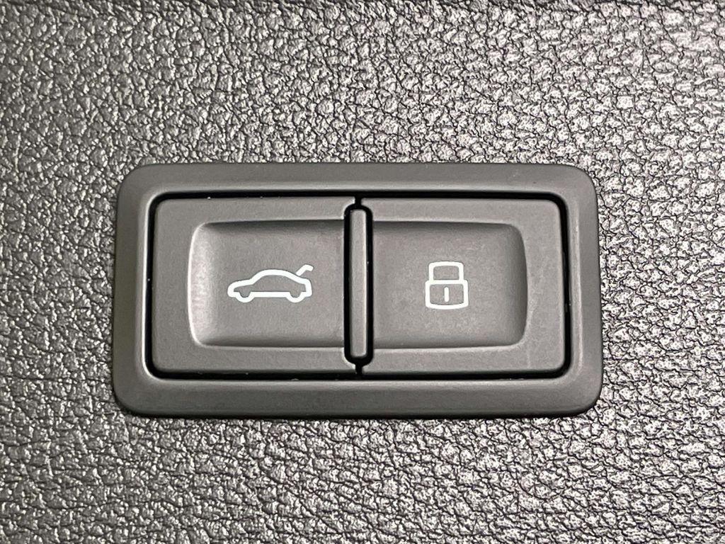 used 2020 Audi Q5 car, priced at $23,300