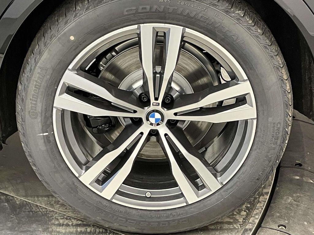 new 2026 BMW X7 car, priced at $99,975