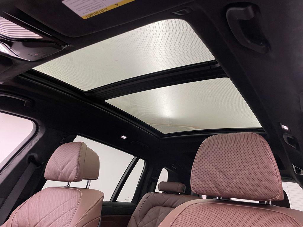 new 2026 BMW X7 car, priced at $99,975