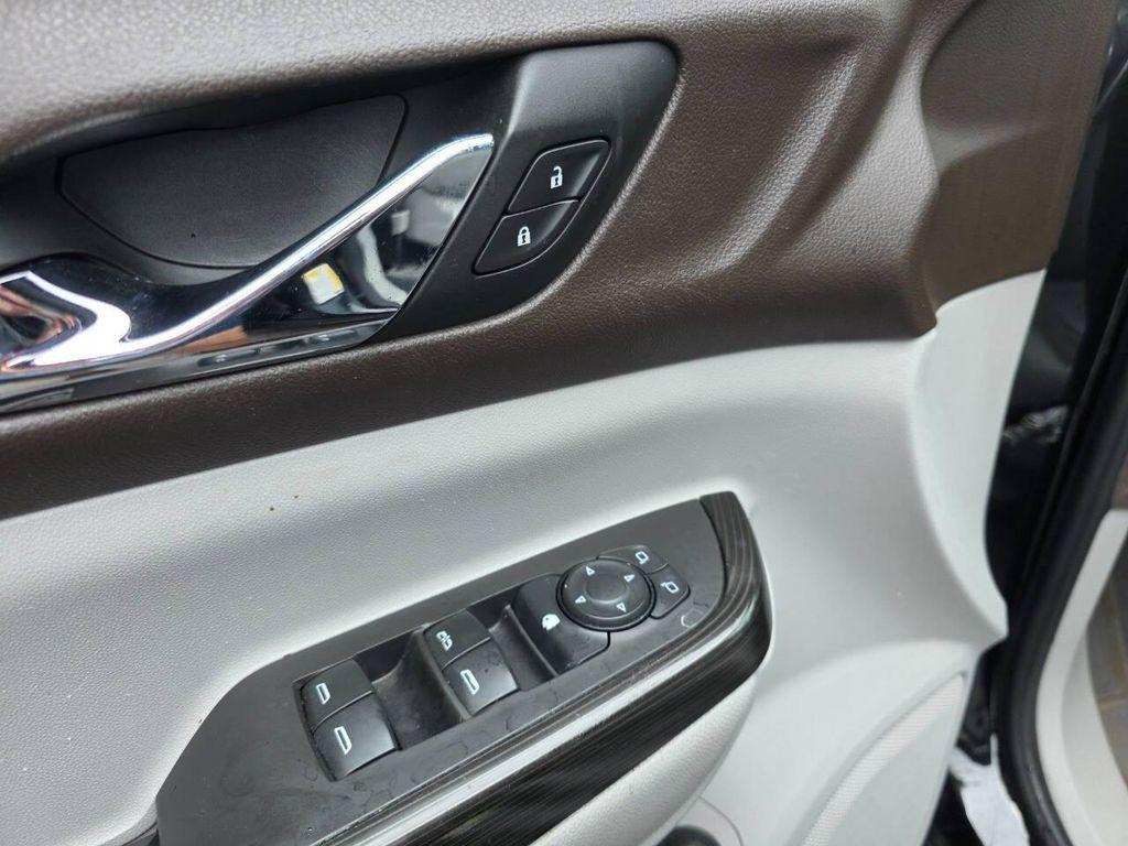 used 2019 GMC Acadia car, priced at $12,999