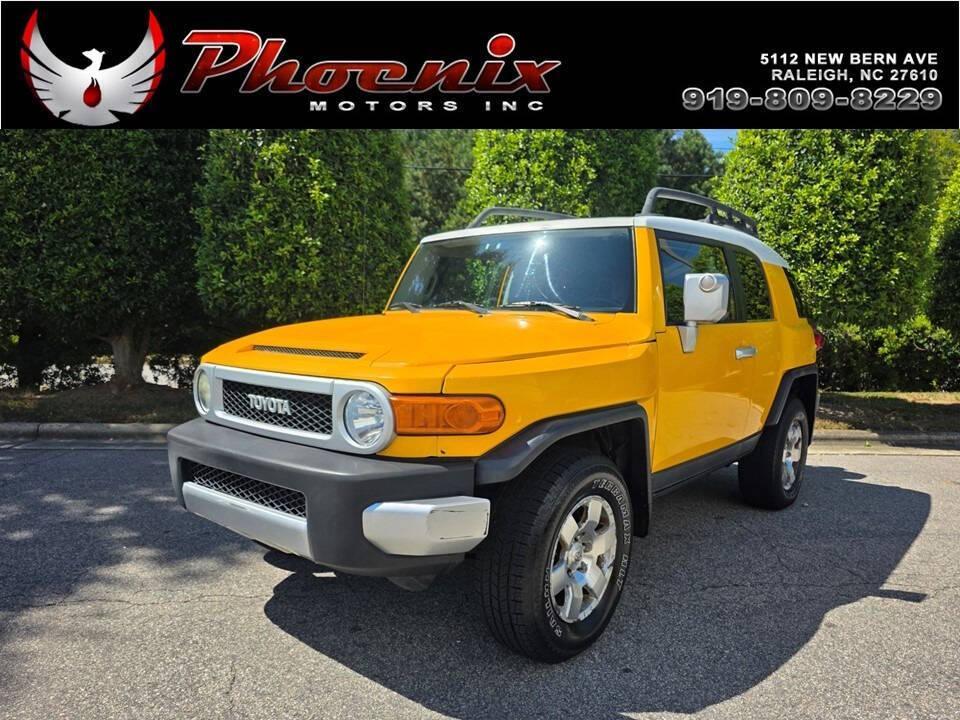 used 2007 Toyota FJ Cruiser car, priced at $11,499