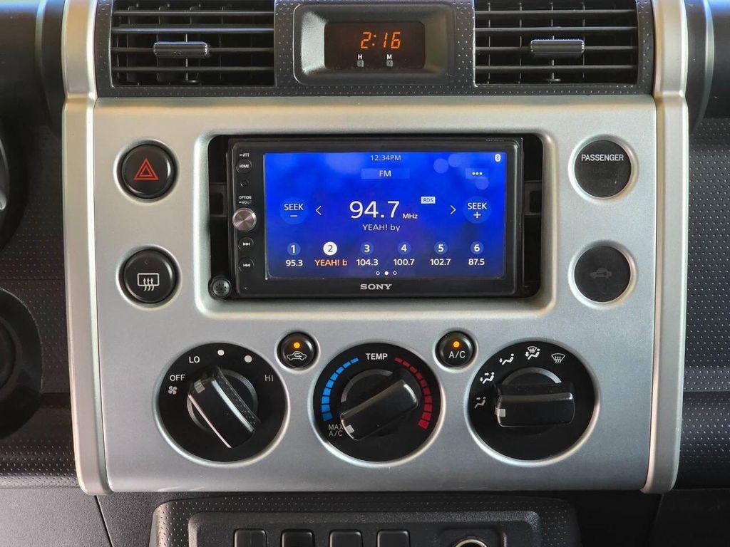 used 2007 Toyota FJ Cruiser car, priced at $11,499