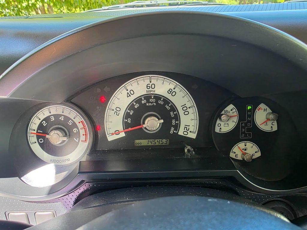 used 2007 Toyota FJ Cruiser car, priced at $11,499