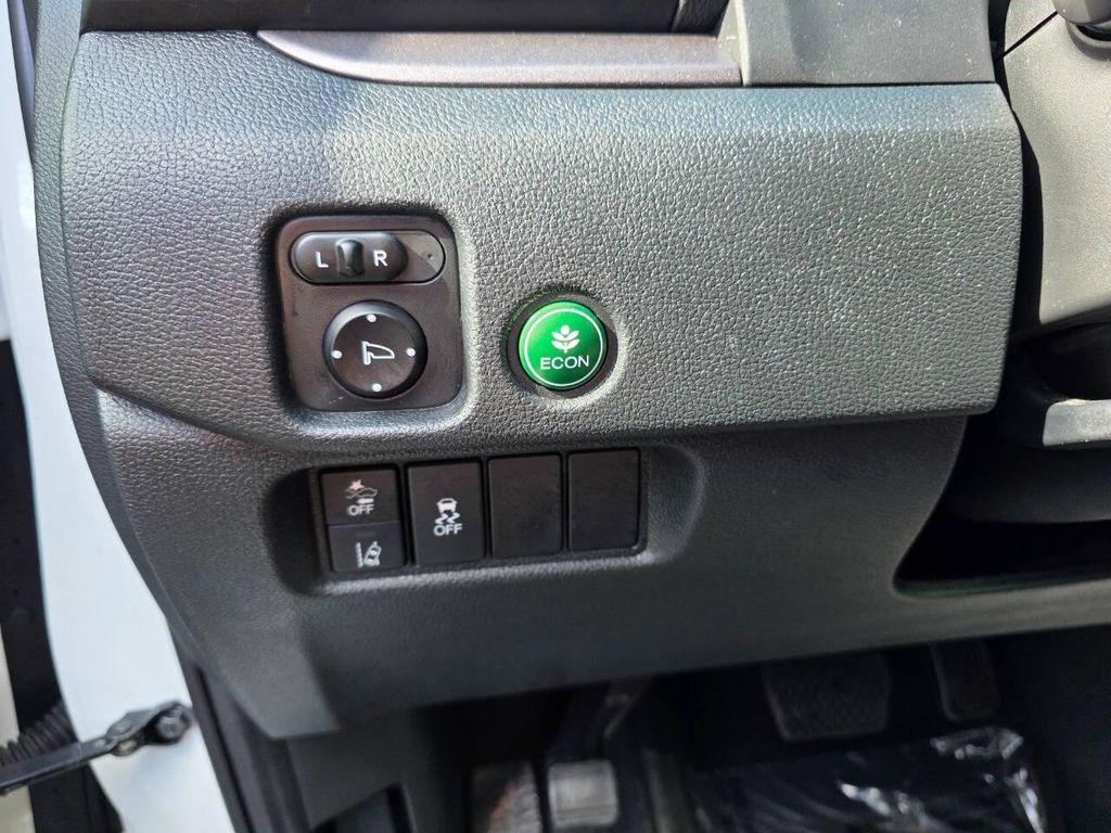 used 2021 Honda Pilot car, priced at $20,999