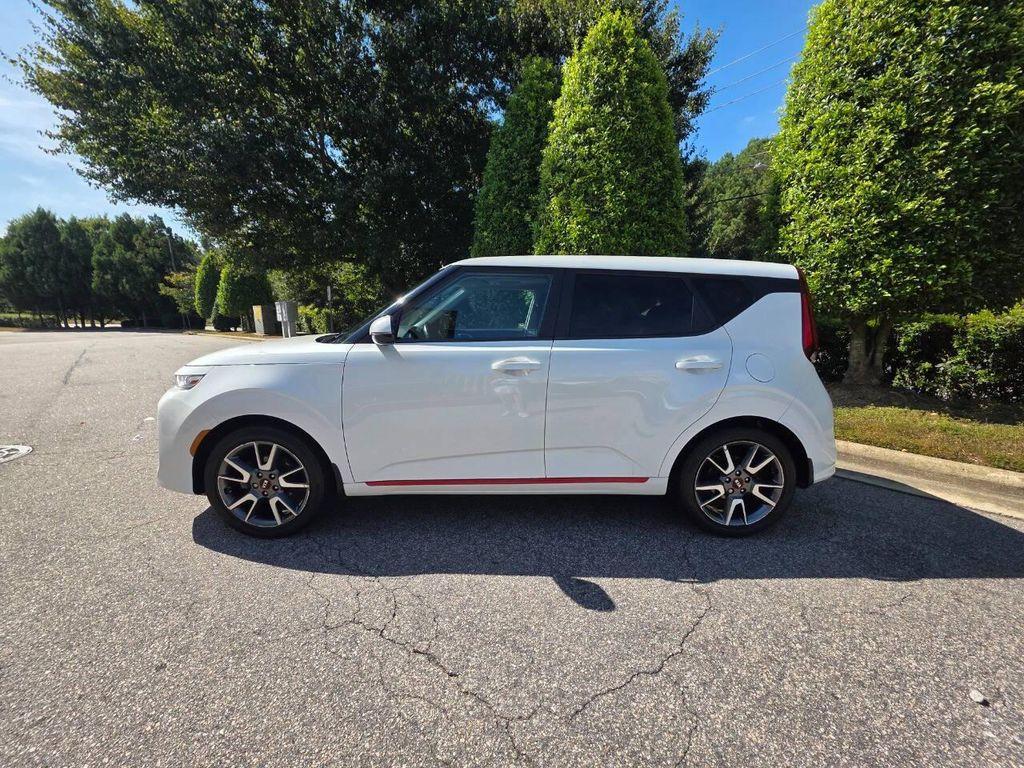 used 2021 Kia Soul car, priced at $13,998