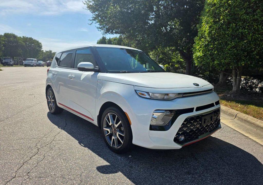 used 2021 Kia Soul car, priced at $13,998