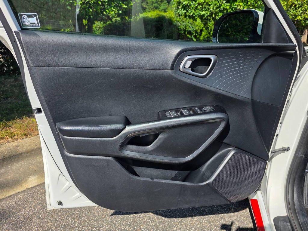 used 2021 Kia Soul car, priced at $13,998