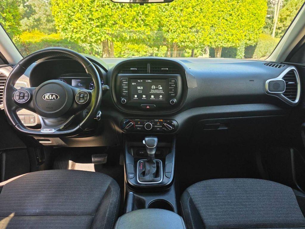 used 2021 Kia Soul car, priced at $13,998