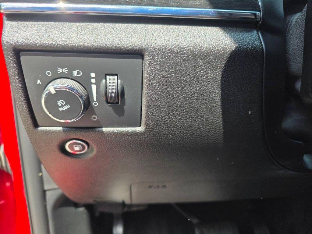 used 2017 Jeep Grand Cherokee car, priced at $11,999