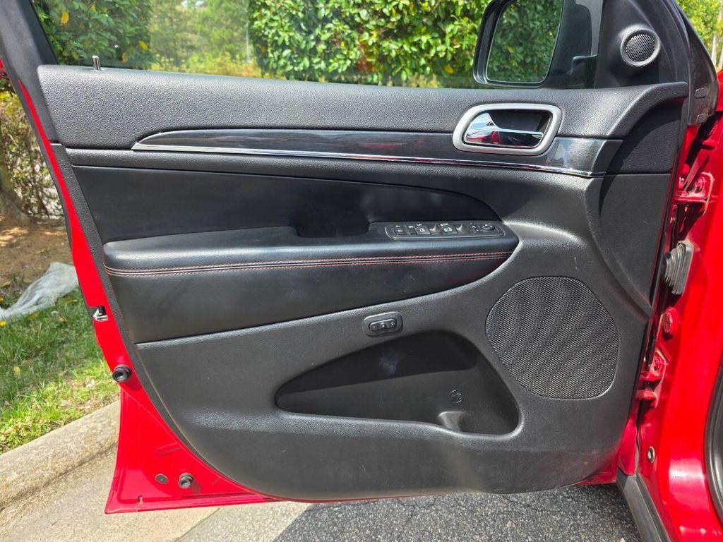 used 2017 Jeep Grand Cherokee car, priced at $11,999