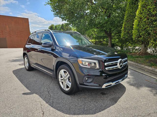 used 2020 Mercedes-Benz GLB 250 car, priced at $18,499