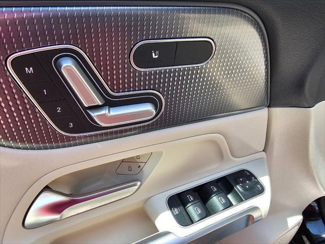 used 2020 Mercedes-Benz GLB 250 car, priced at $18,499