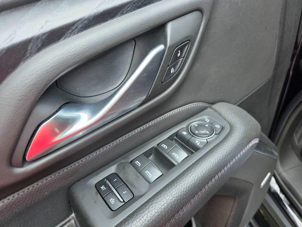 used 2022 GMC Yukon car, priced at $43,999